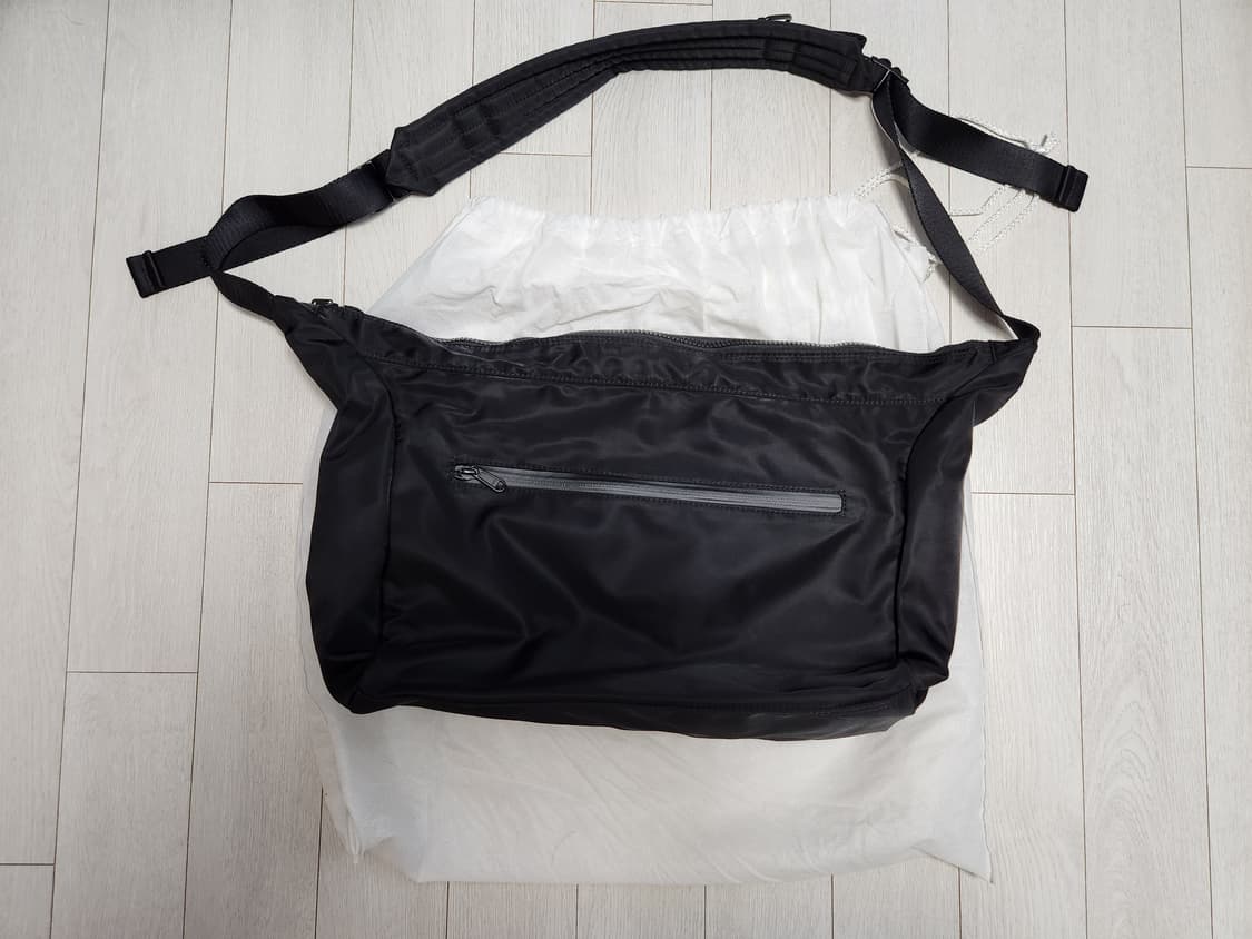 하 아카이브 아크 블랙 메신저백 상품이미지2