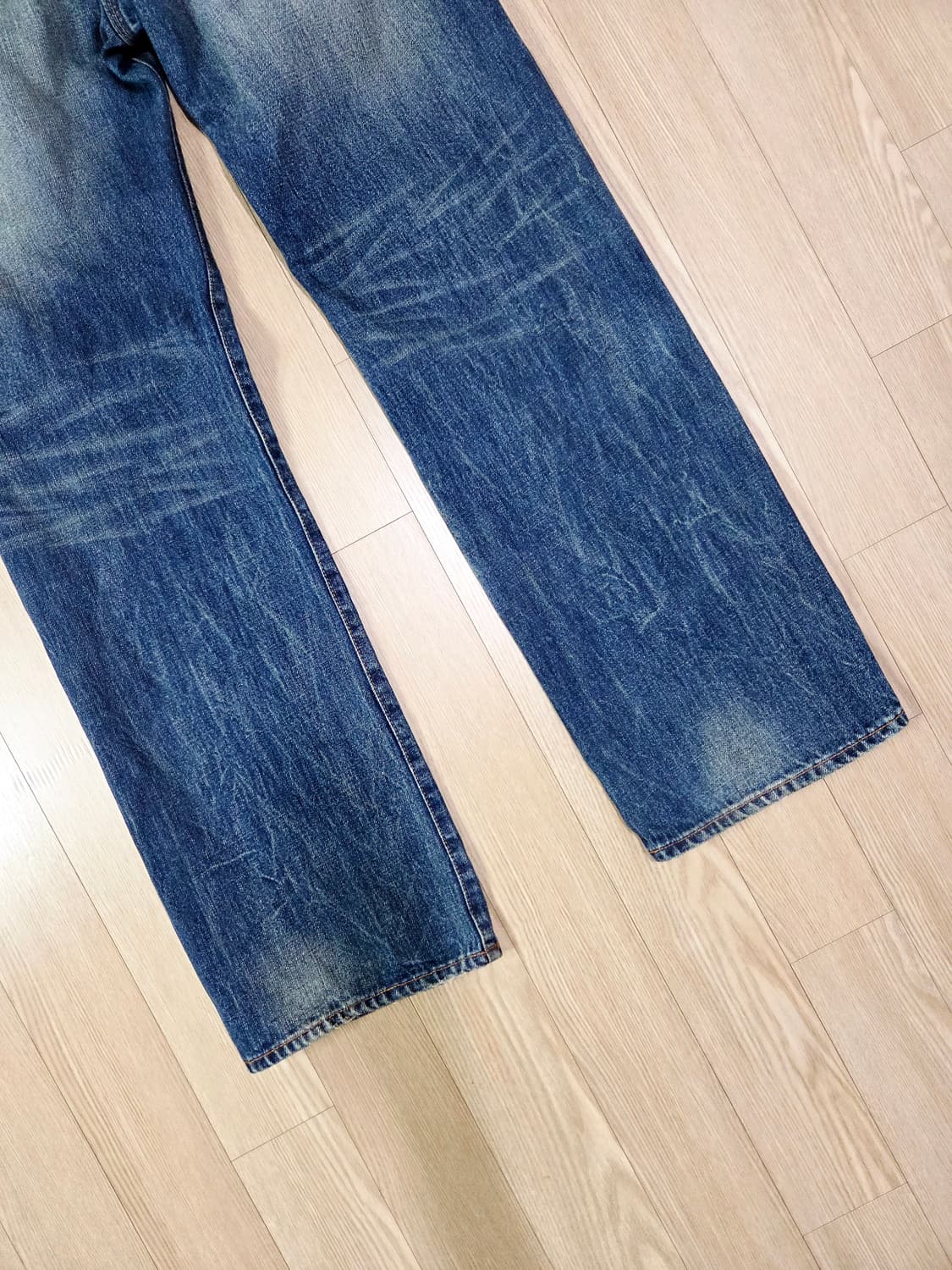 ADDICT 블루 워싱 포켓 디테일 데님 팬츠 상품이미지8