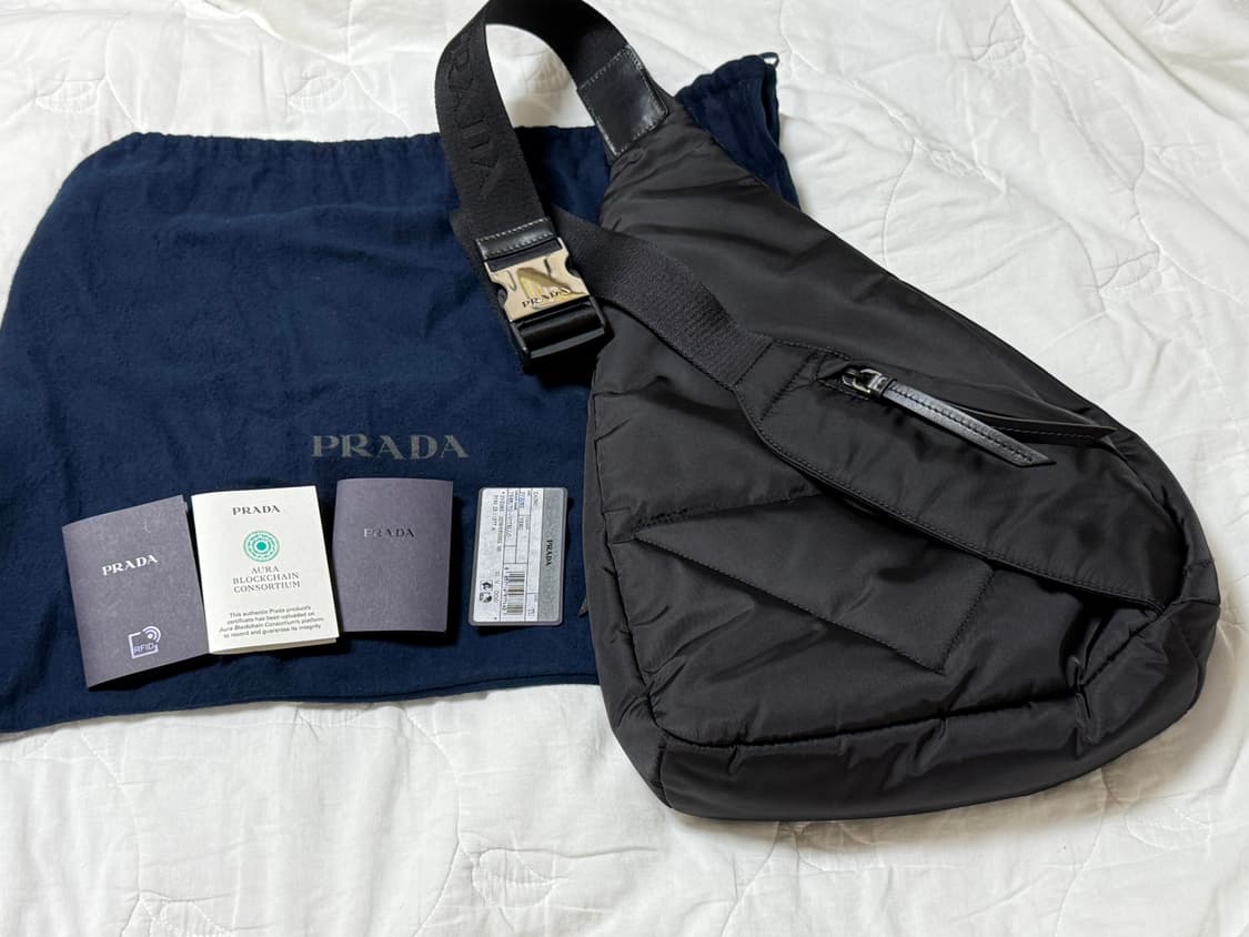 프라다 리나일론 앤 레더 숄더 스트랩 백팩 (슬링백) 상품이미지4