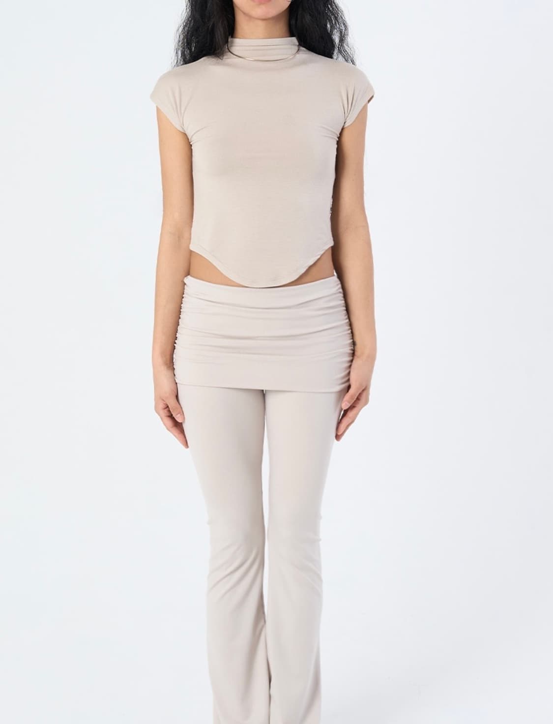 몸 mom seoul Half moon top 상품이미지3