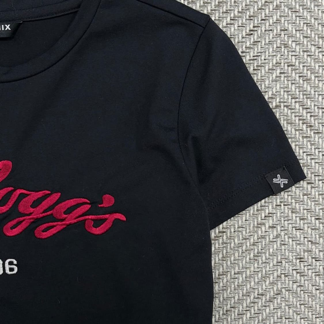 젝시믹스 자수 크롭티셔츠 v3153 상품이미지5