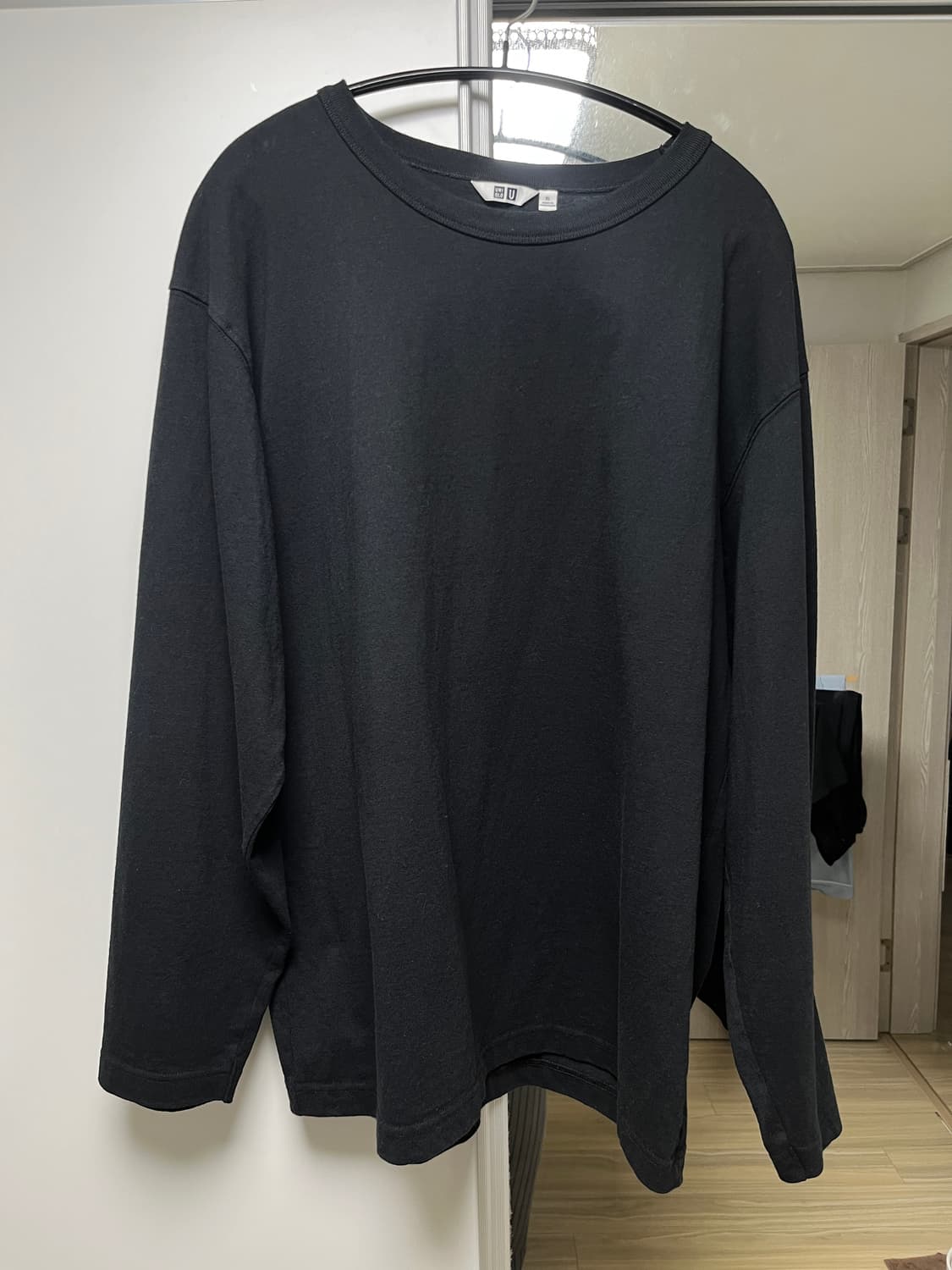 유니클로 u 워시코튼크루넥T 긴팔 블랙 화이트 일괄 상품이미지4