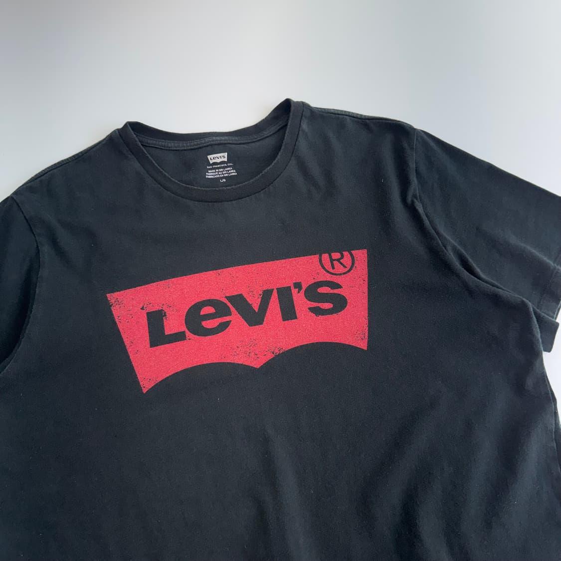 Levis 리바이스 레드 그런지 로고 블랙 반팔 상품이미지4
