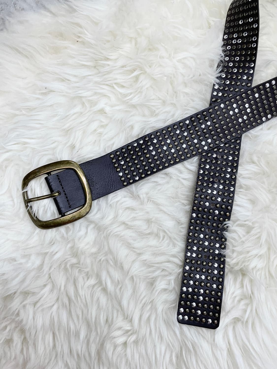 리얼레더 스터드 펀칭 버클 벨트 상품이미지6