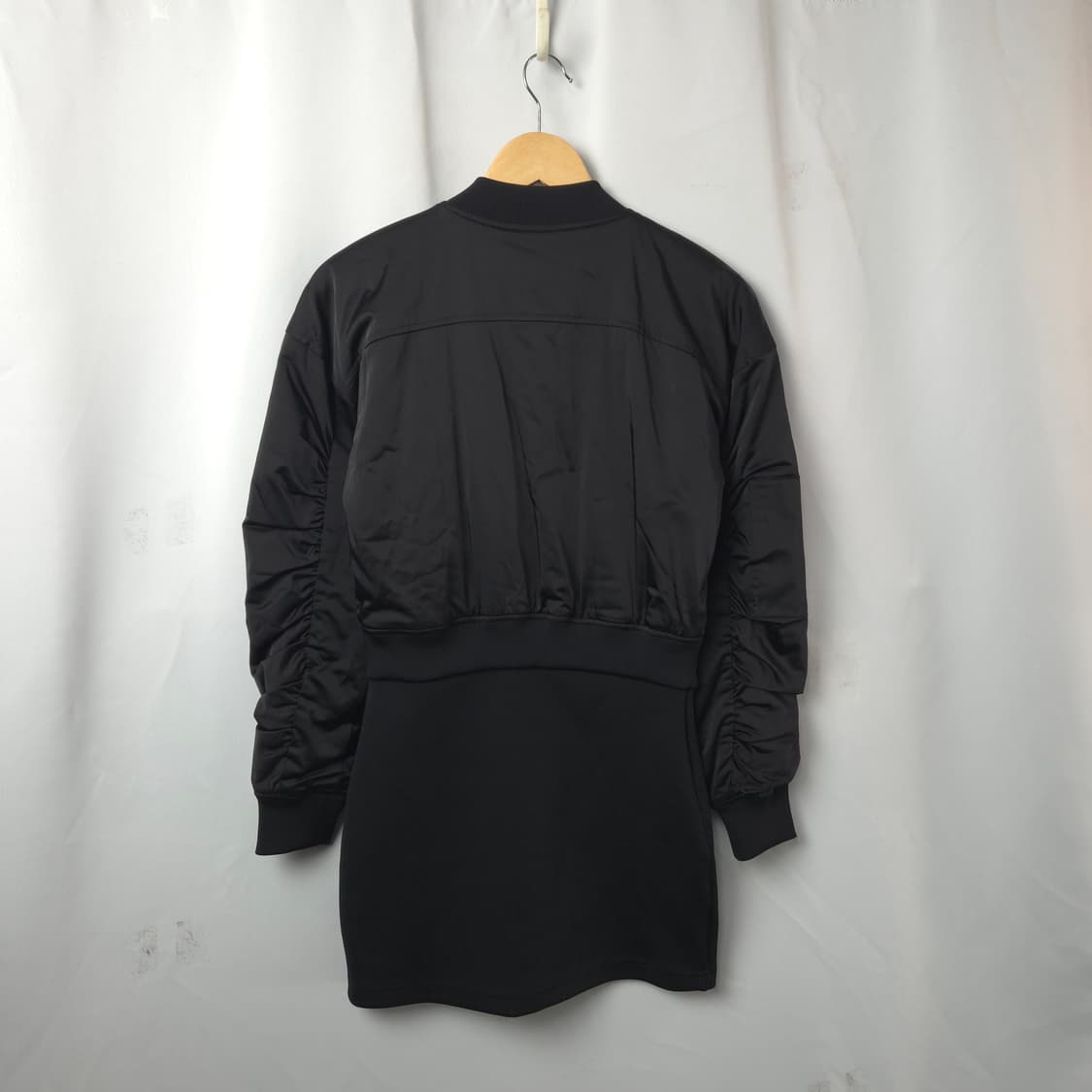 여S-M 자라 봄버 자켓 원피스 블랙 상품이미지5