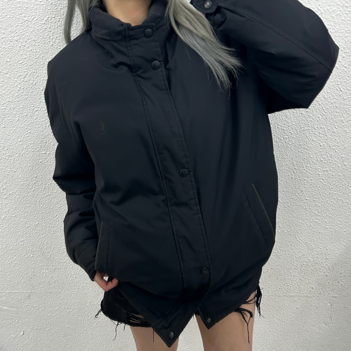 입생로랑 미니로고 차콜 패딩 자켓 상품이미지2