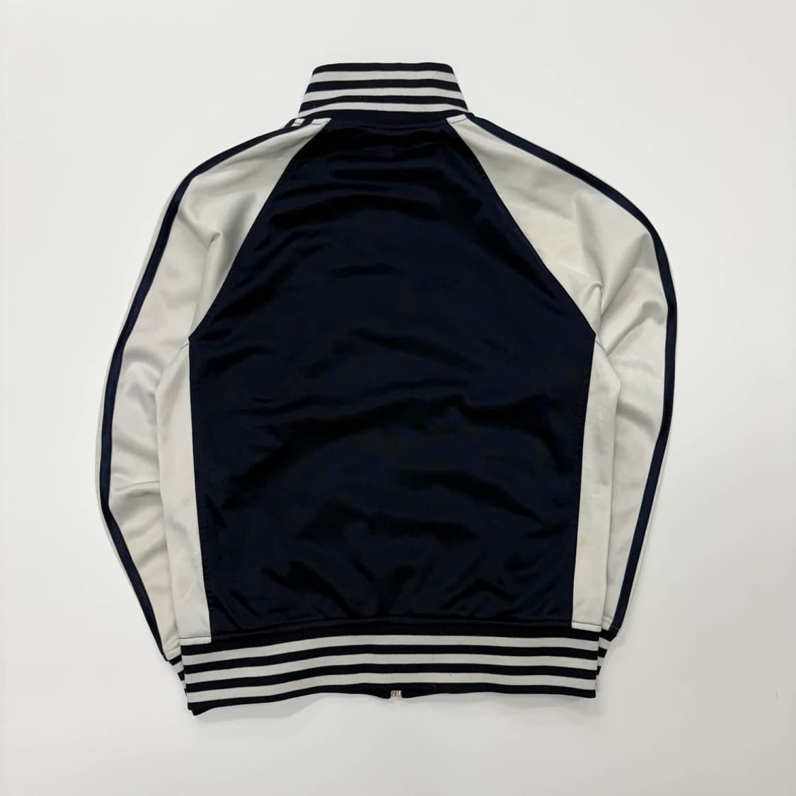 아디다스 일본판 러블리힙 화이트 네이비 걸즈 트랙탑 희귀져지 상품이미지3