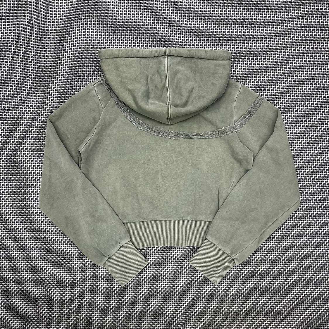 착샷O 오드스튜디오 카키 후드집업 상품이미지3