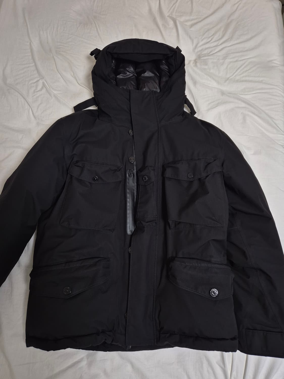 스톤 아일랜드 40330 립스탑 고어텍스 콘 팩라이트 다운 자켓 블랙 M 상품이미지2