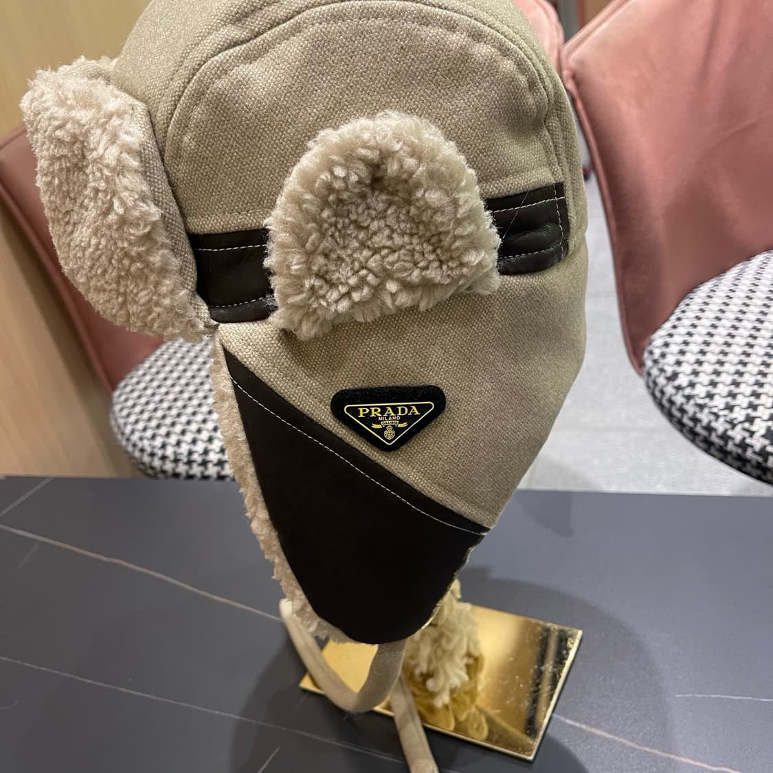 프라다 가을 겨울 모자
 상품이미지4