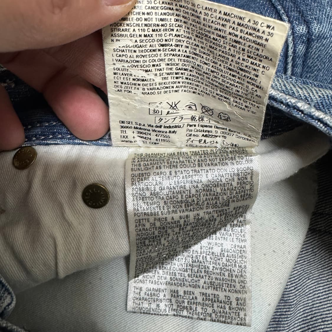 디젤 자티니 워싱 레귤러 플레어 부츠컷 데님팬츠 상품이미지8