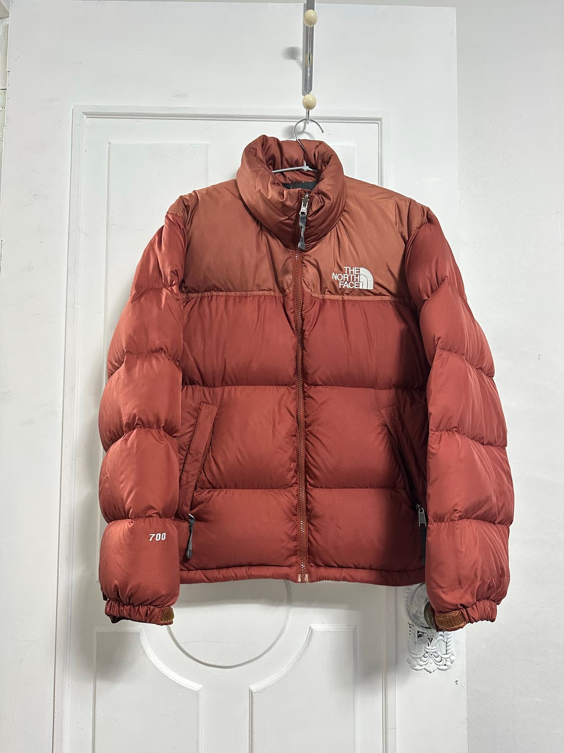 노스페이스 700 눕시 다크오크 상품이미지1