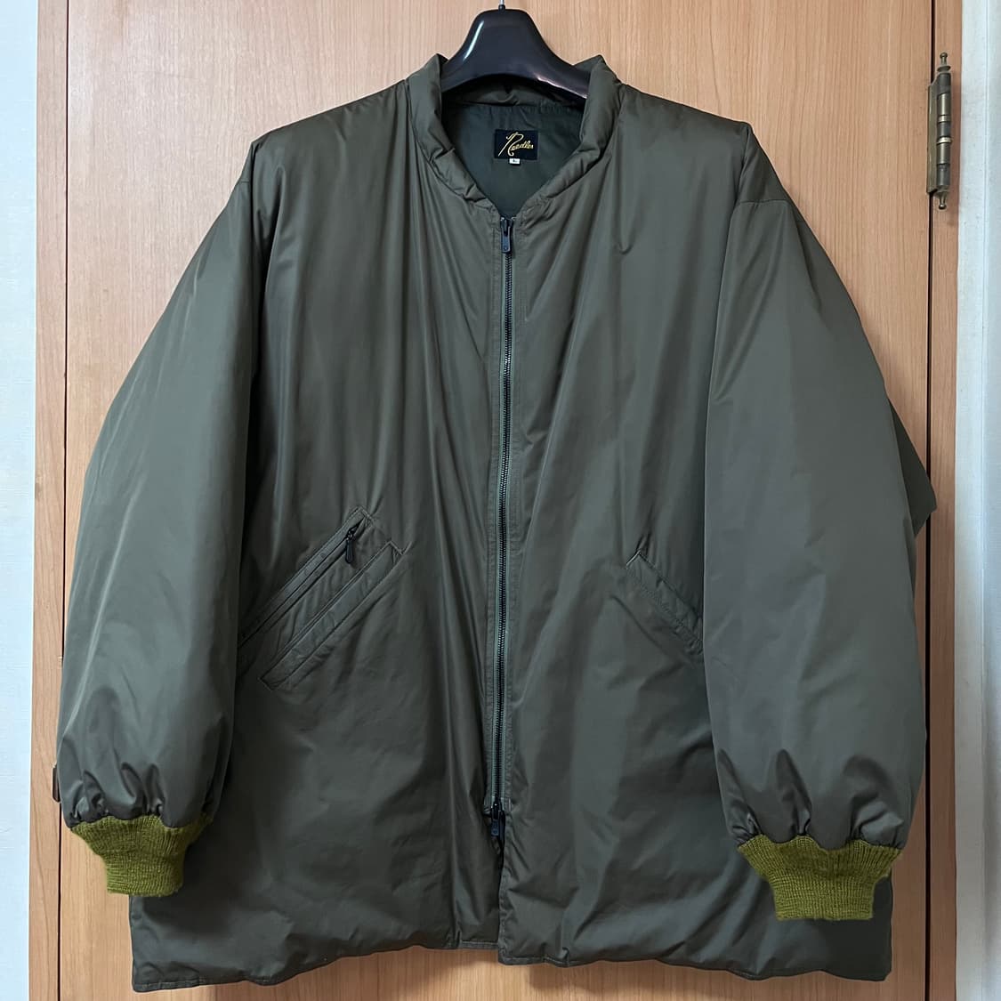 니들스 스탠드 칼라 다운 서 코트 상품이미지4