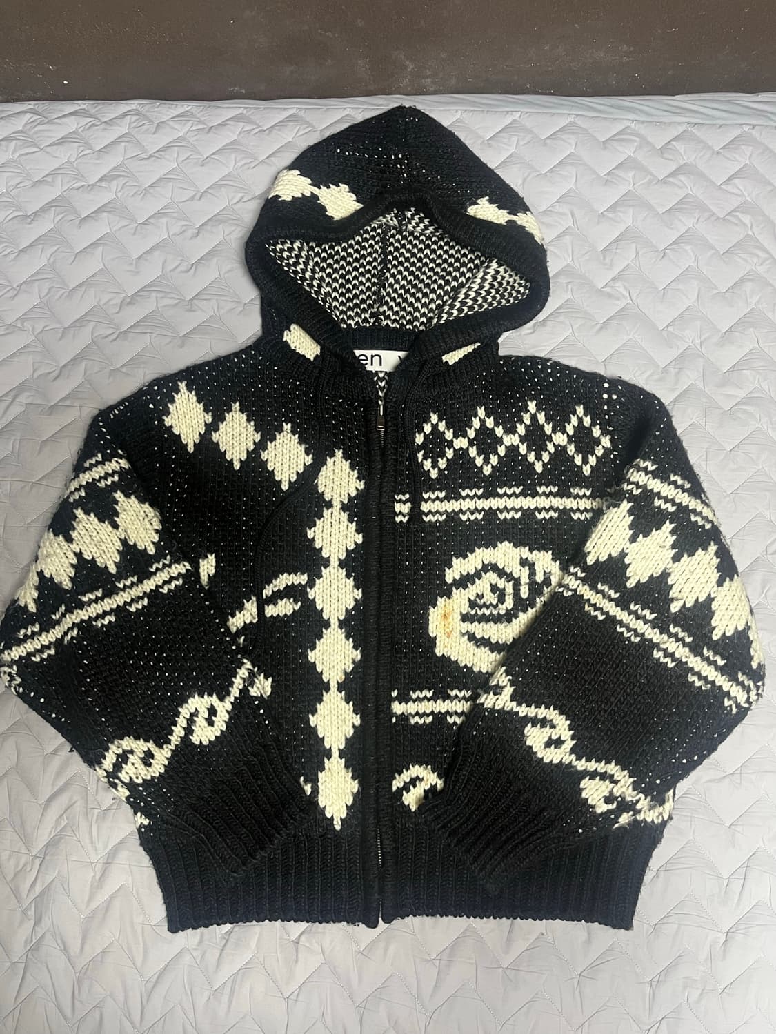 오픈와이와이 자카드 니트집업 상품이미지2