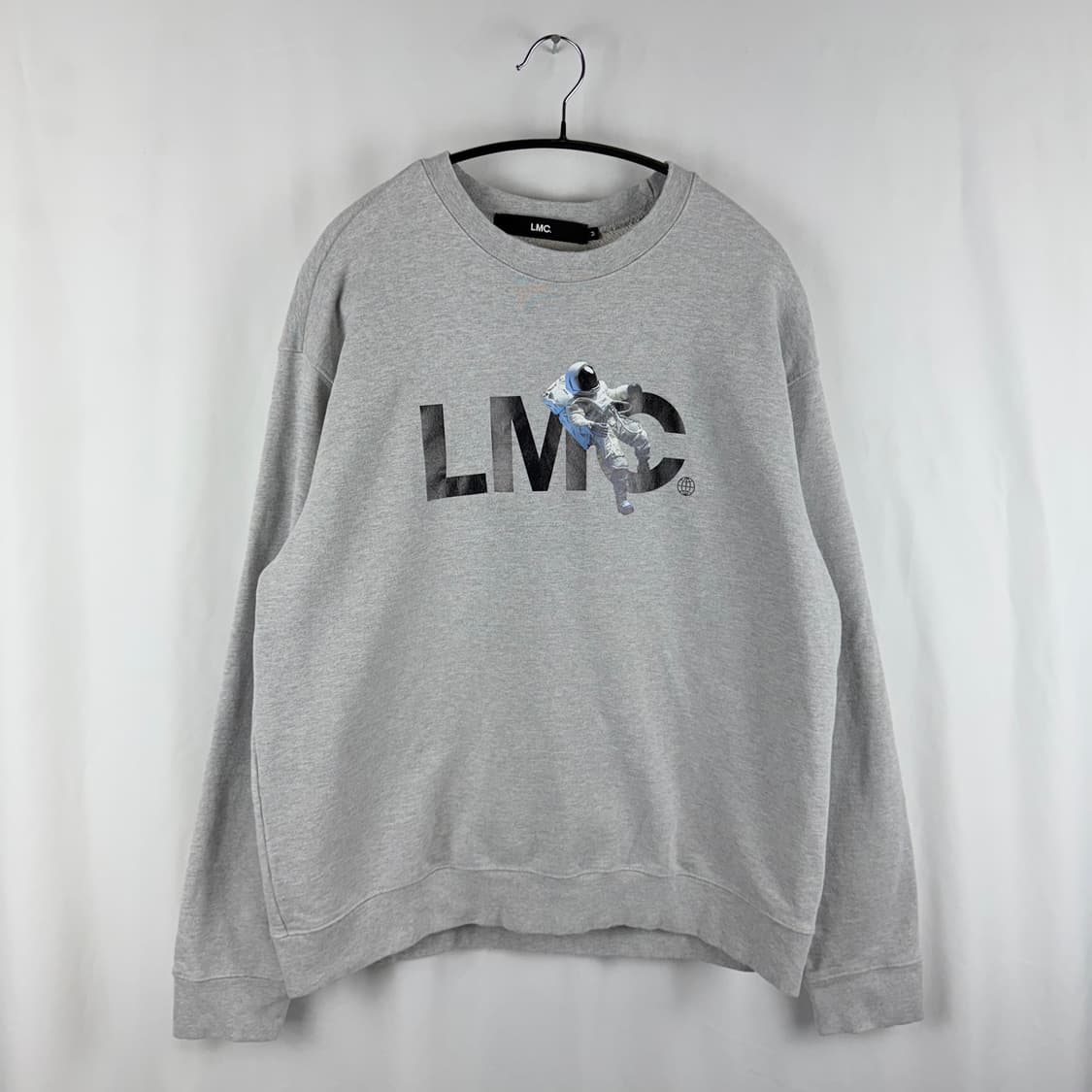 (M) LMC 우주비행사 맨투맨 그레이 상품이미지2