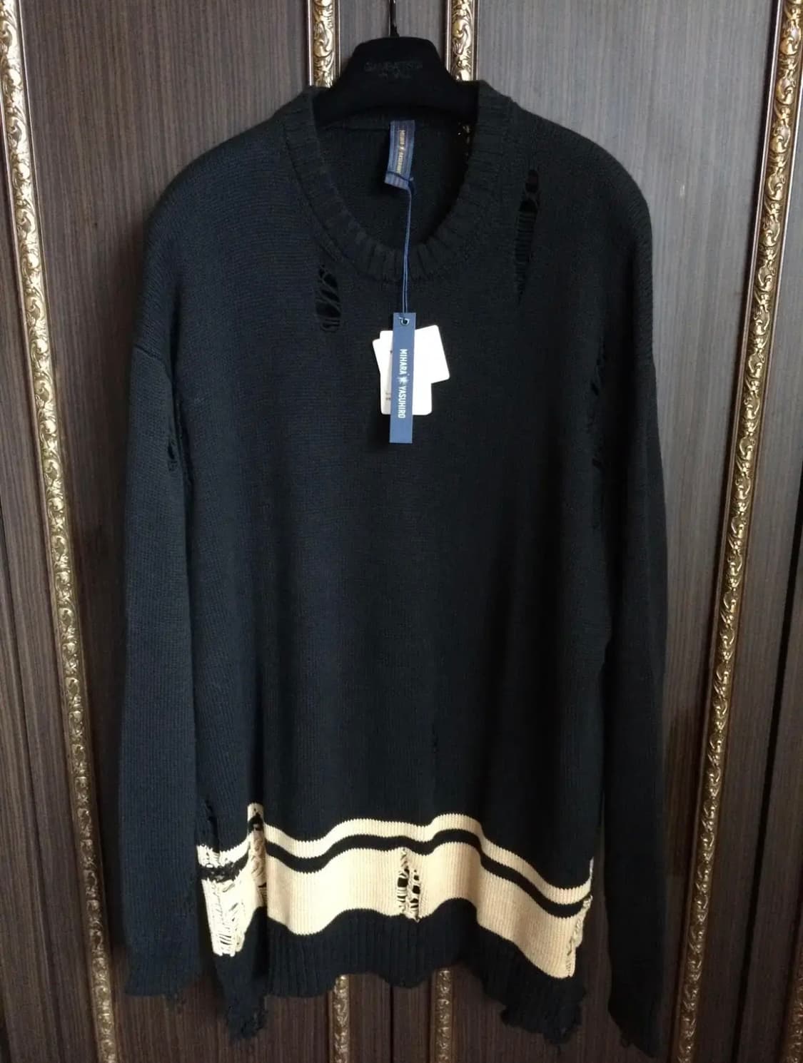 미하라 야스히로 블랙 디스트로이드 니트 상품이미지4