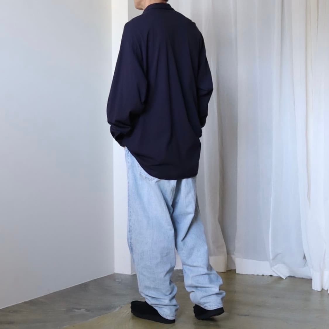 [3]코모리 24SS 네이비 코튼 저지 셔츠 상품이미지3