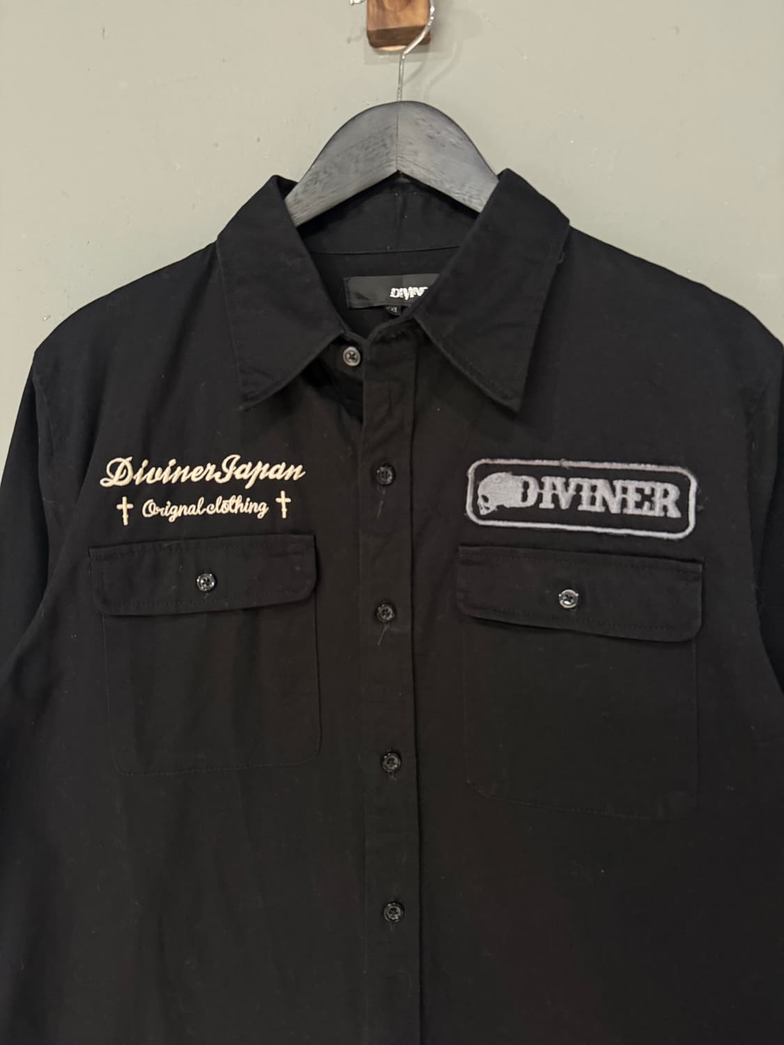 skull embroied detail over-fit shirt 상품이미지6