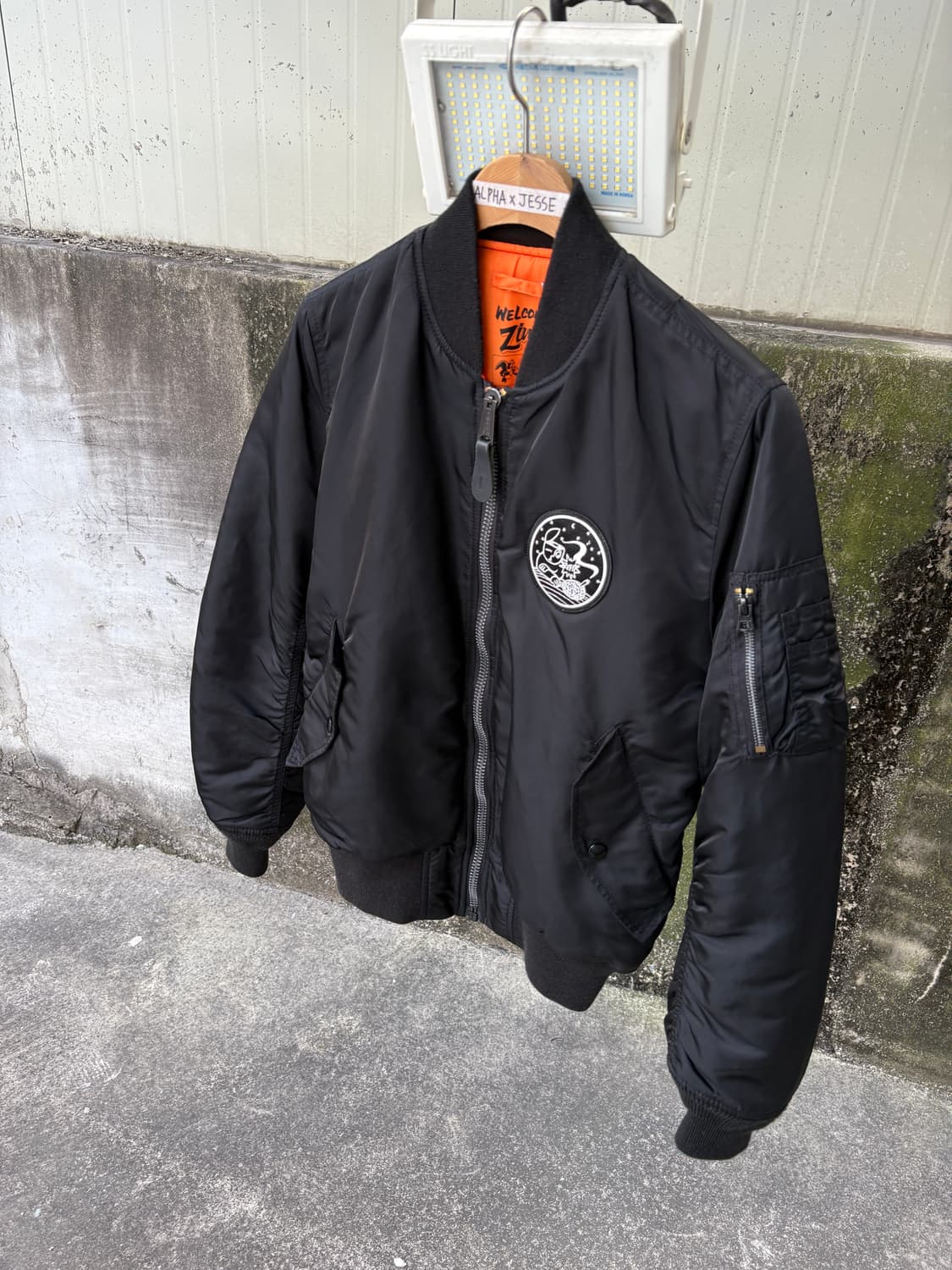알파 x JESSE (일본 밴드 멤버) ma-1 자켓 상품이미지3