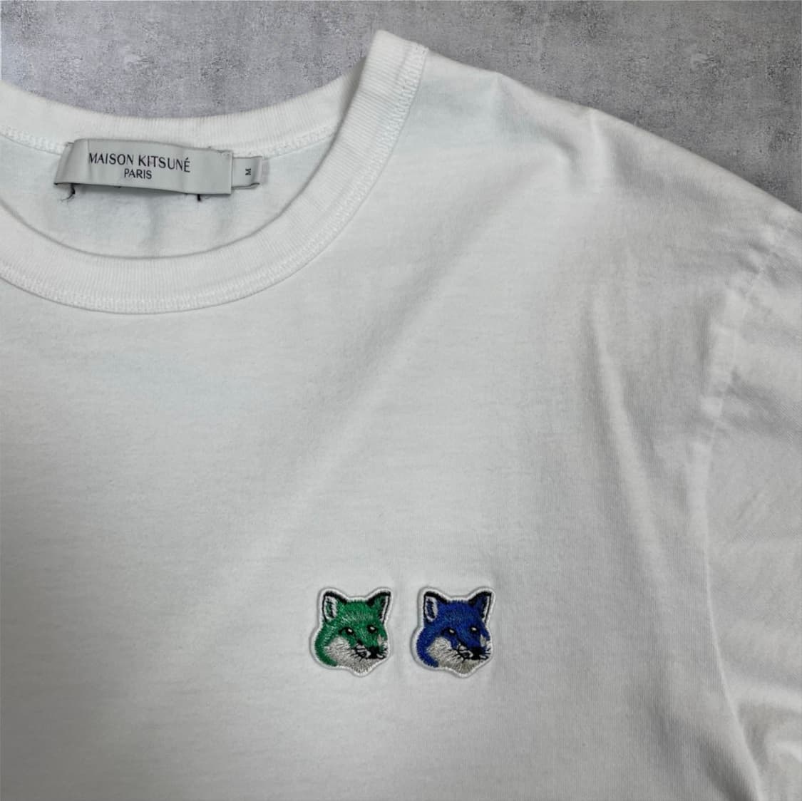 메종키츠네 화이트 더블 모노크롬 폭스헤드 패치 반팔 티셔츠 M 상품이미지2