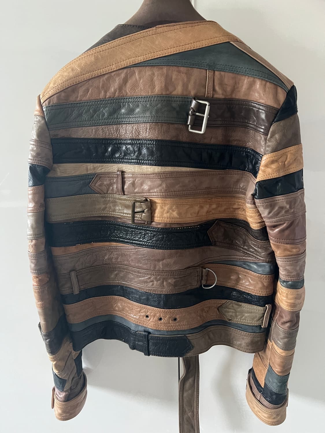 마르지엘라 H&M 벨트자켓 구해요 상품이미지1