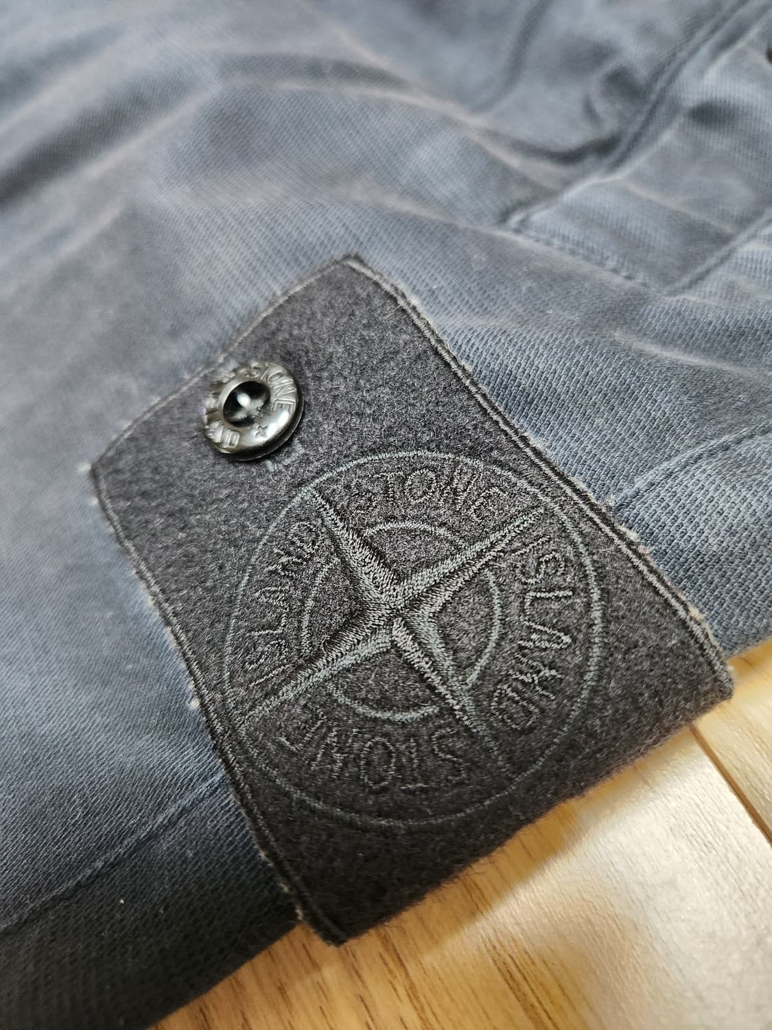 스톤아일랜드 고스트피스 조거 바지 상품이미지3