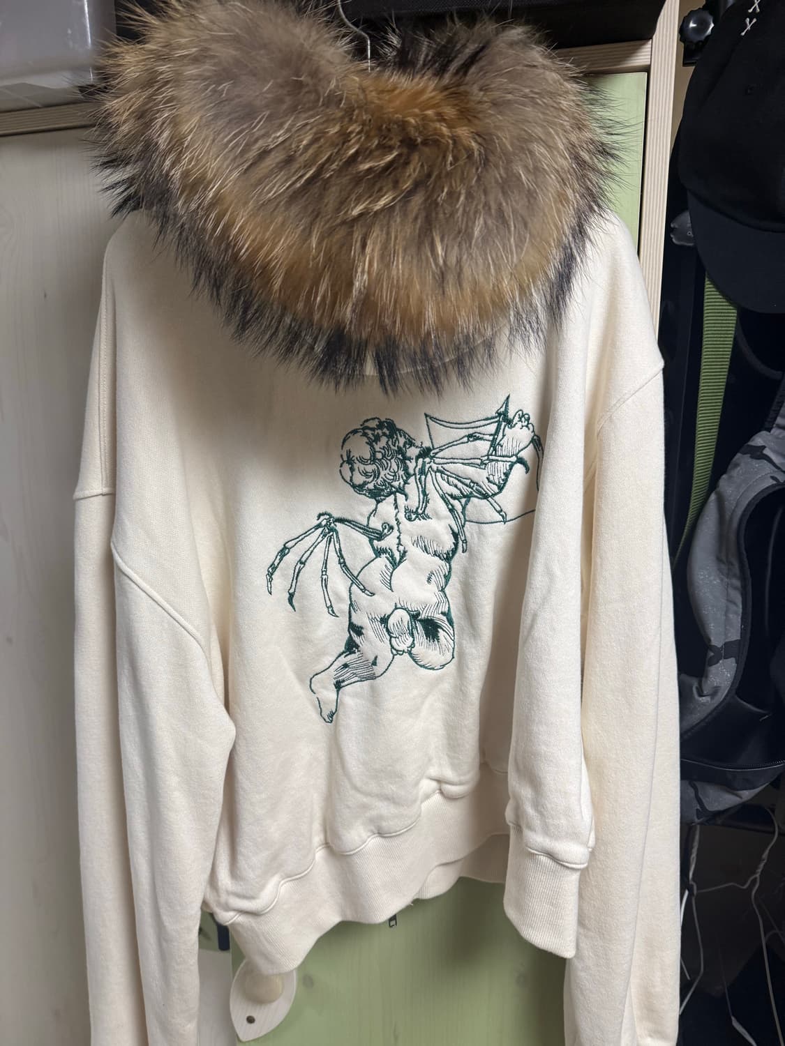 언더머이카 퍼 후드집업 1사이즈 상품이미지2