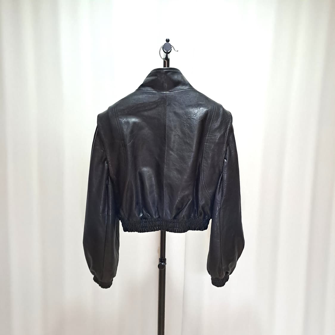 (여성) JULL-LOG 줄로그 양가죽 하이넥 크롭자켓 FREE B608 상품이미지5