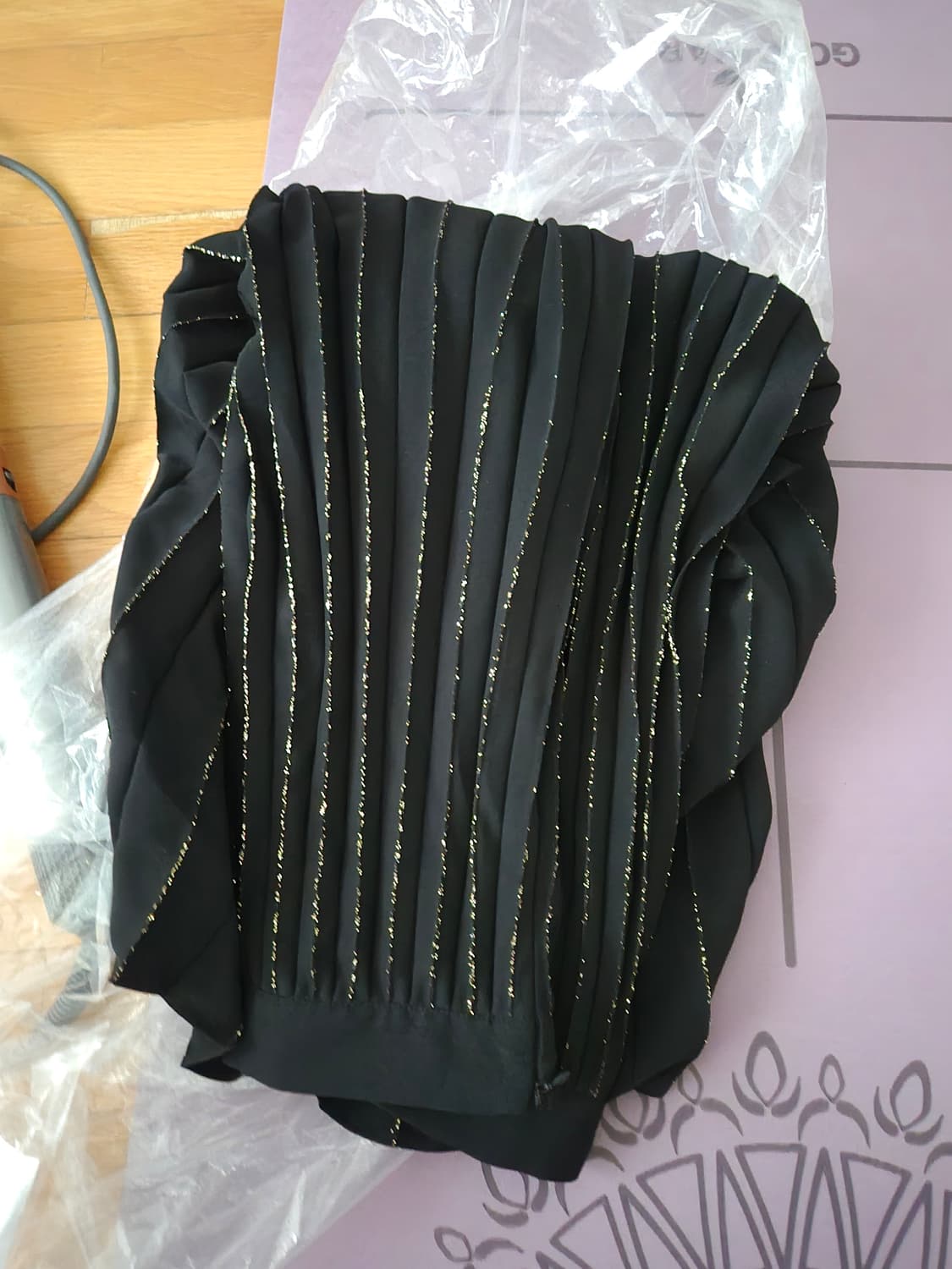 (새상품) 산드로 골드 글리터 플리츠 롱스커트 1사이즈 상품이미지5