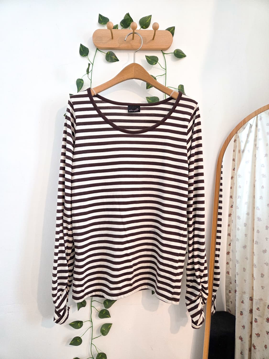 브라운 스트라이프 슬리브 상품이미지1