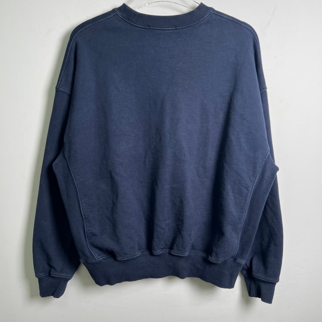 마르디 메크르디 네이비 맨투맨 상품이미지6