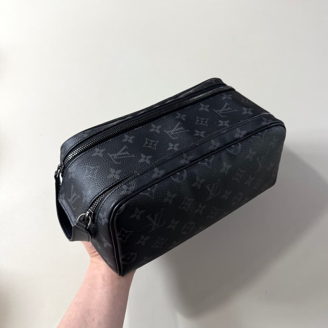 [백화점판/당일출고]루이비통 이클립스 돕키트 클러치 상품이미지2