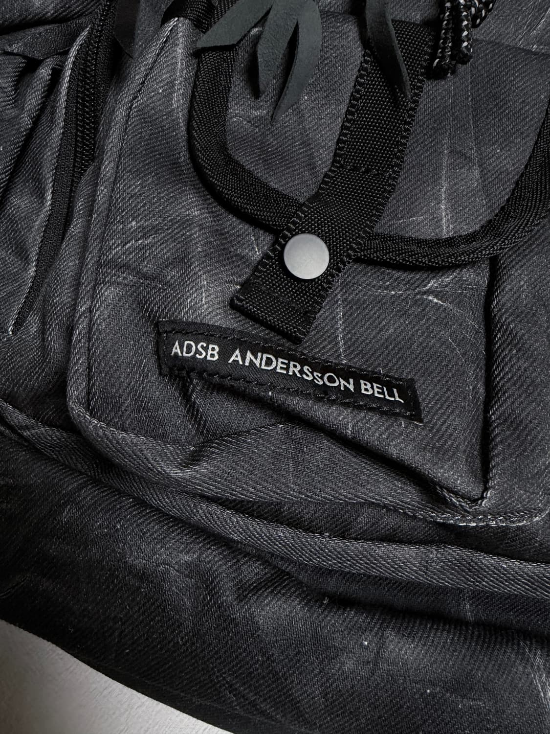 앤더슨벨 베를린 백팩 블랙데님 상품이미지2