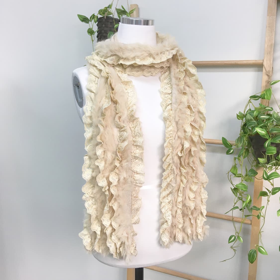JPN/ 오리엔탈머플러 레이스 캉캉 털 목도리 아이보리  상품이미지2