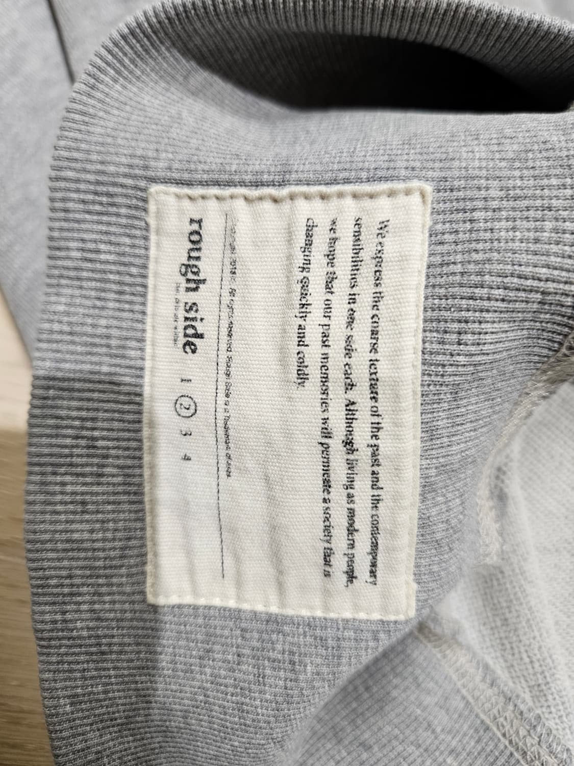 러프사이드 오버사이즈드 스웻셔츠 그레이 2 (택포) 상품이미지2