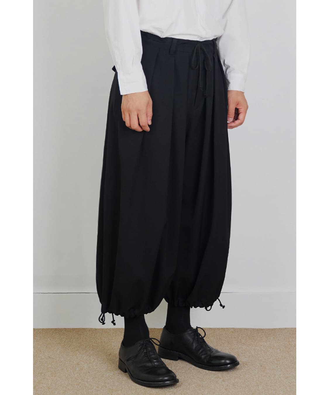 한블랙 팬츠 004 울 개버딘 벌룬팬츠 요지야마모토 상품이미지2