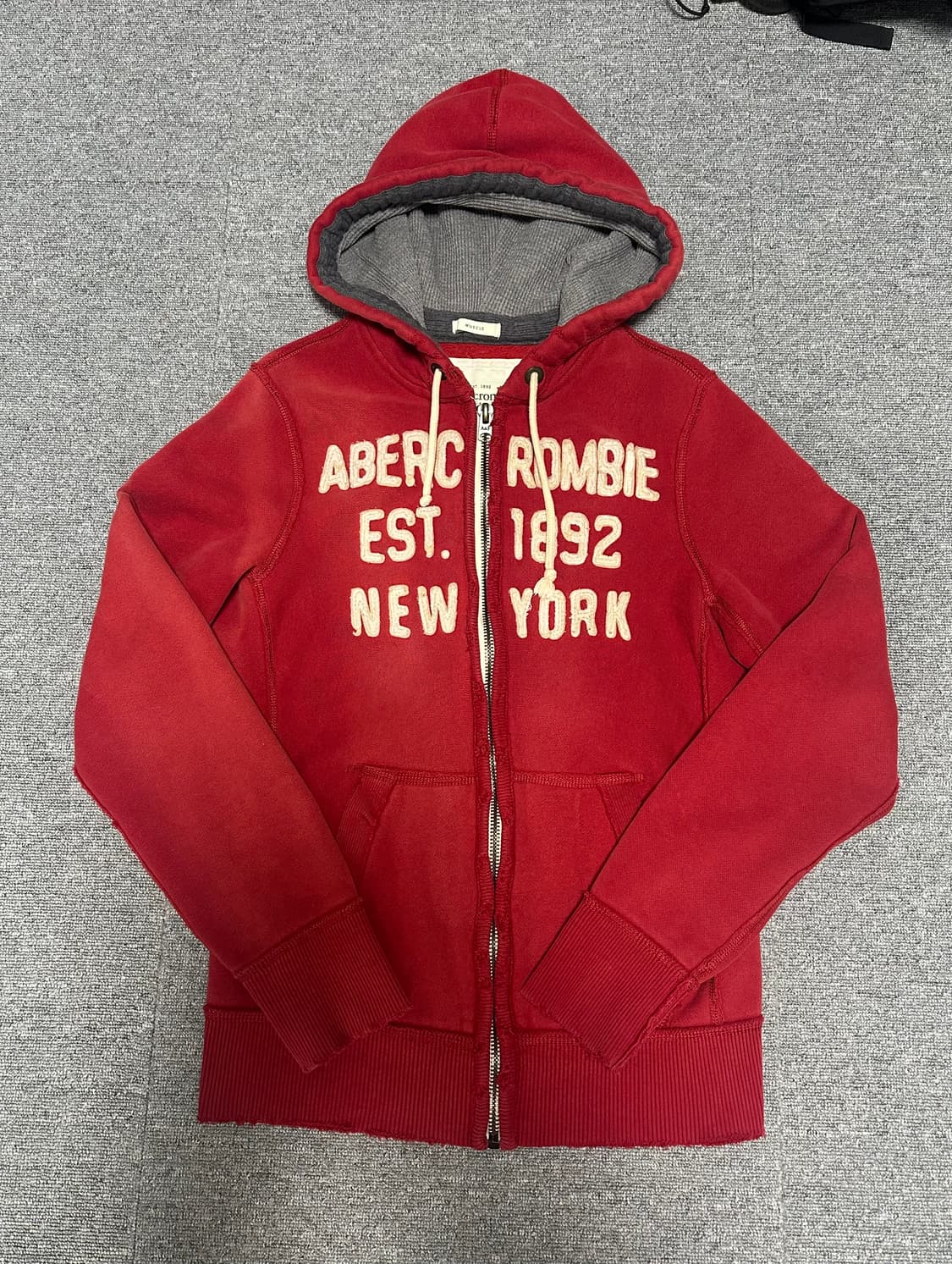 아베크롬비 후드집업 레드 양홍원 s 상품이미지1