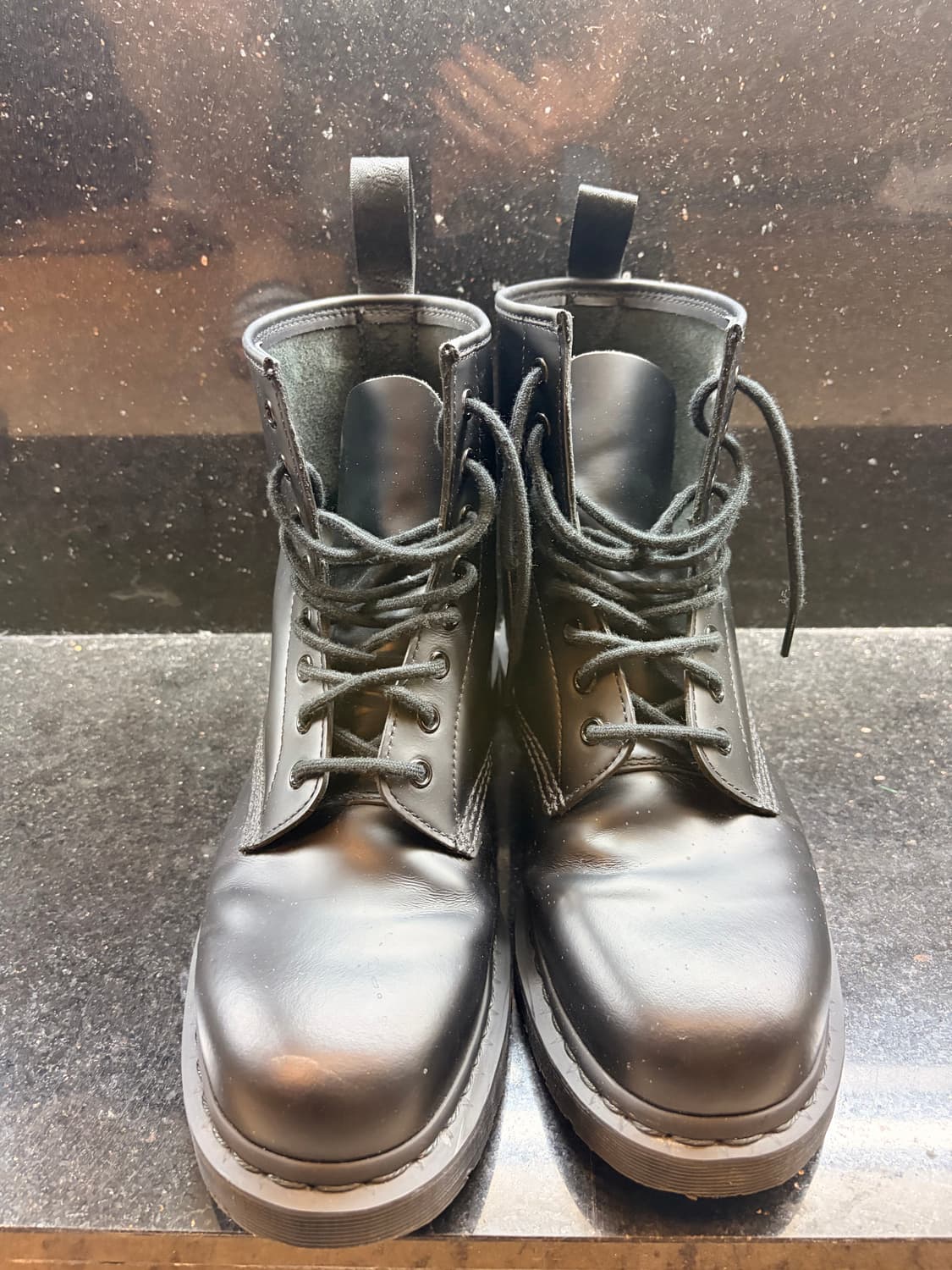 닥터마틴 1460 모노 상품이미지1