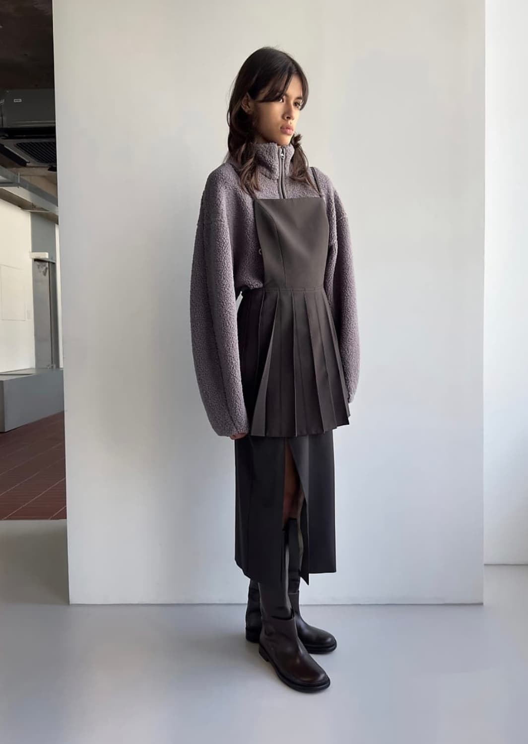 로우클래식 pleated mini dress S 차콜 상품이미지1