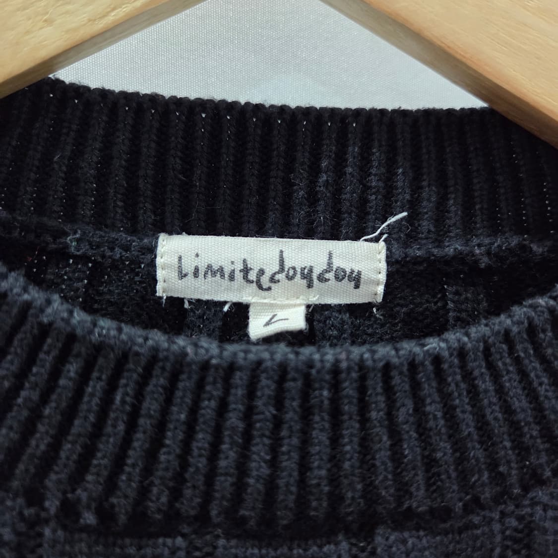 리미떼두두 키즈 딸기자수 케이블 니트 L  상품이미지2