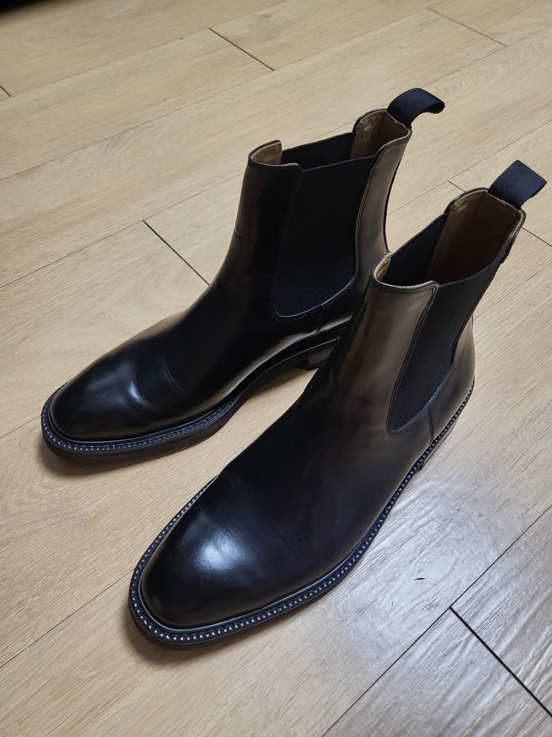 바나나핏 레더 첼시부츠 255사이즈 상품이미지1