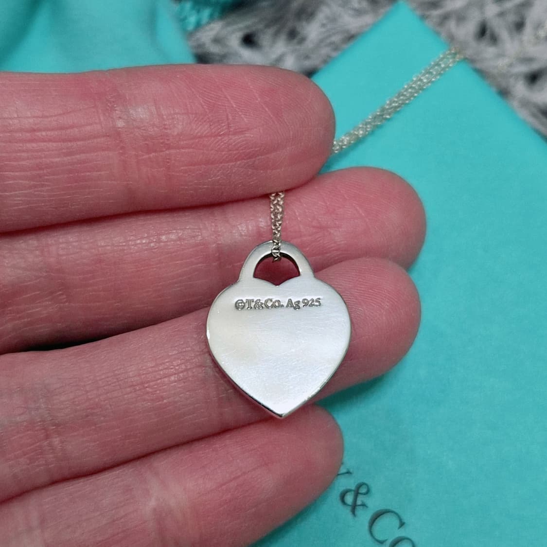 티파니 다이아몬드 리턴투 하트 목걸이 팝니다 상품이미지4