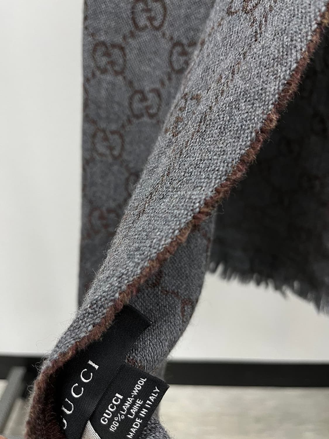 구찌 리버시블 GG로고 자가드 머플러  상품이미지3