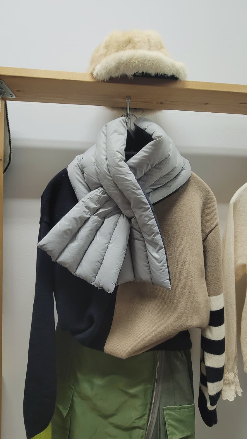 지오다노 리버시블  패딩목도리 상품이미지2