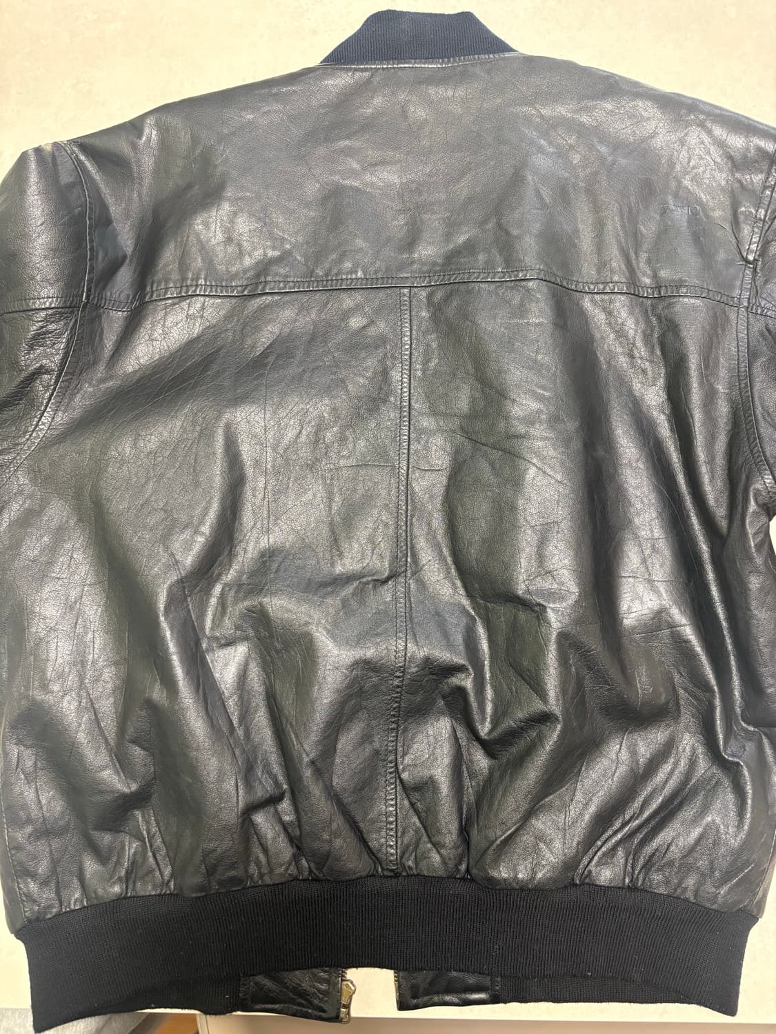 니콜생질르 Nicole St Gilles 소가죽 블랙 레더 자켓 XL 상품이미지9