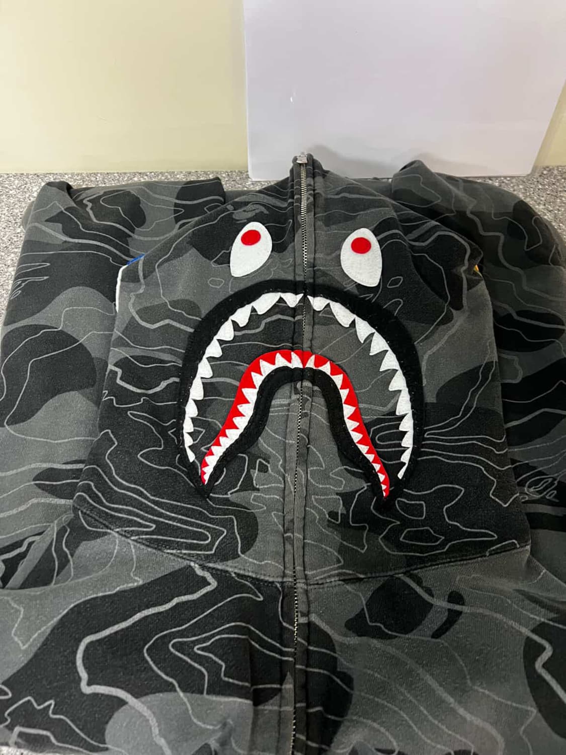 베이프 레이어드 라인 카모 샤크 풀 집 후드 블랙 상품이미지2