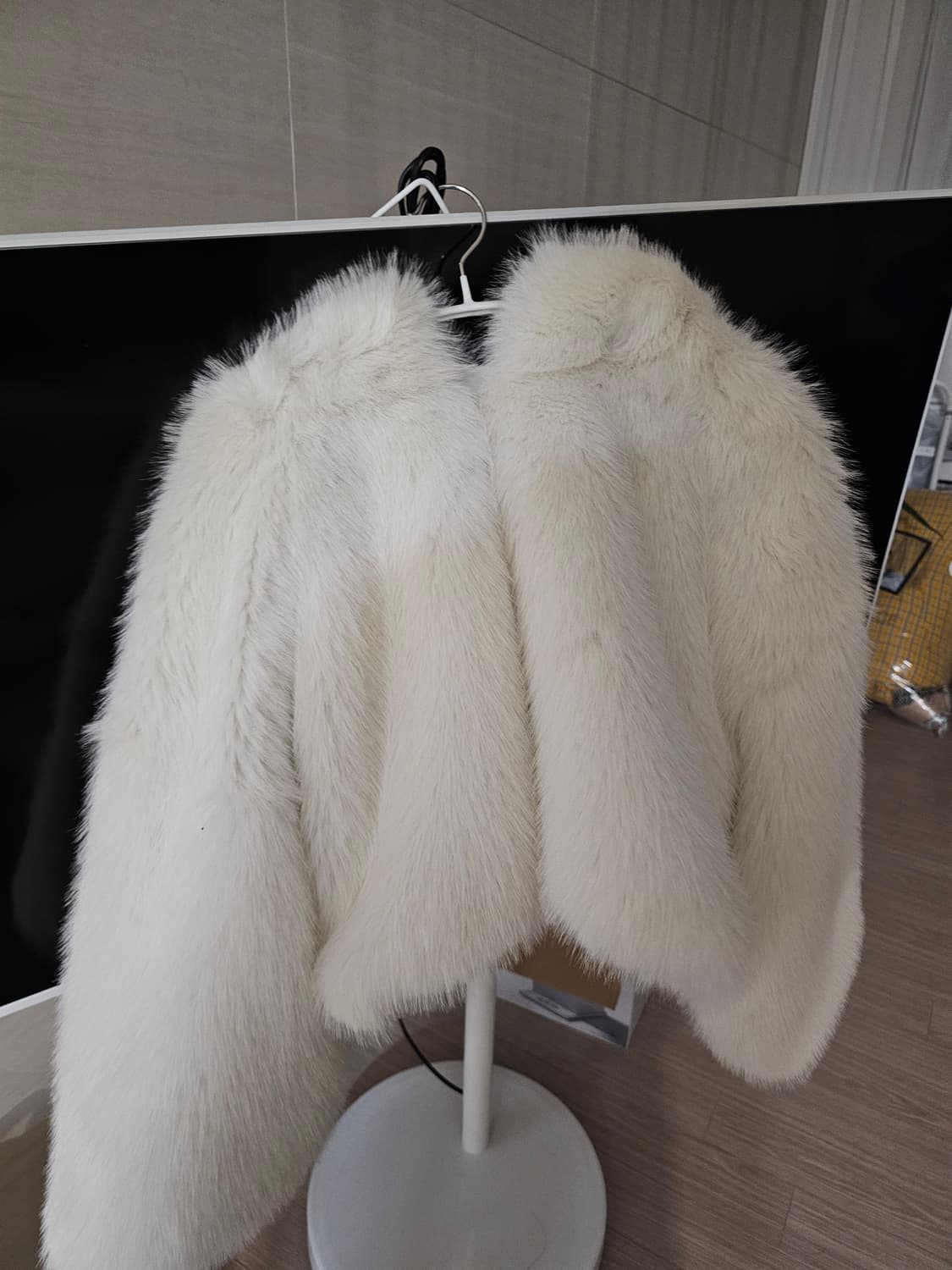 숏 후드 에코퍼 자켓 상품이미지1