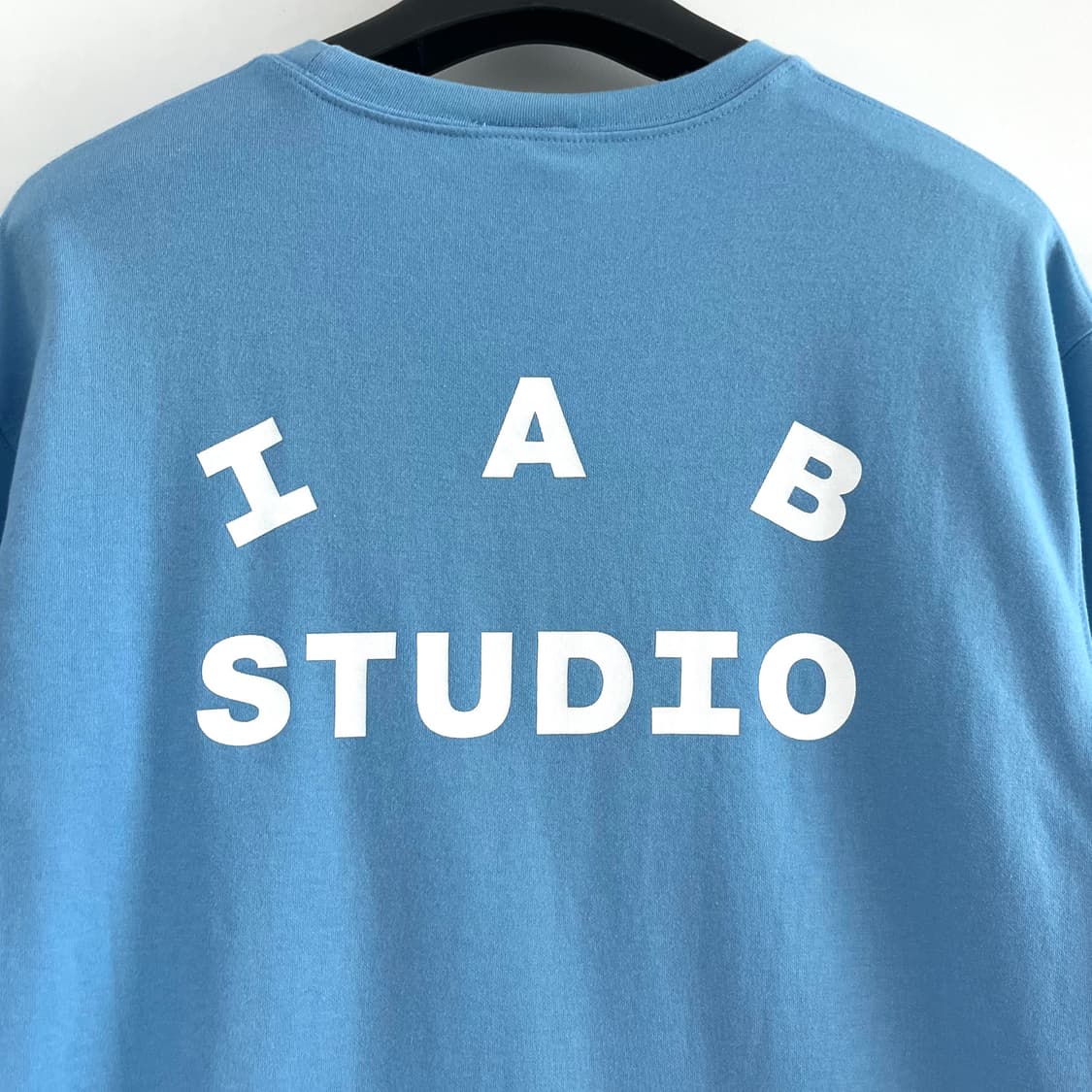 아이앱 스튜디오 스카이블루 반팔 티셔츠 상품이미지5