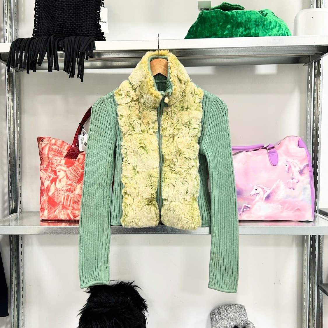 90s 펜디 리얼퍼 니트 집업  상품이미지1