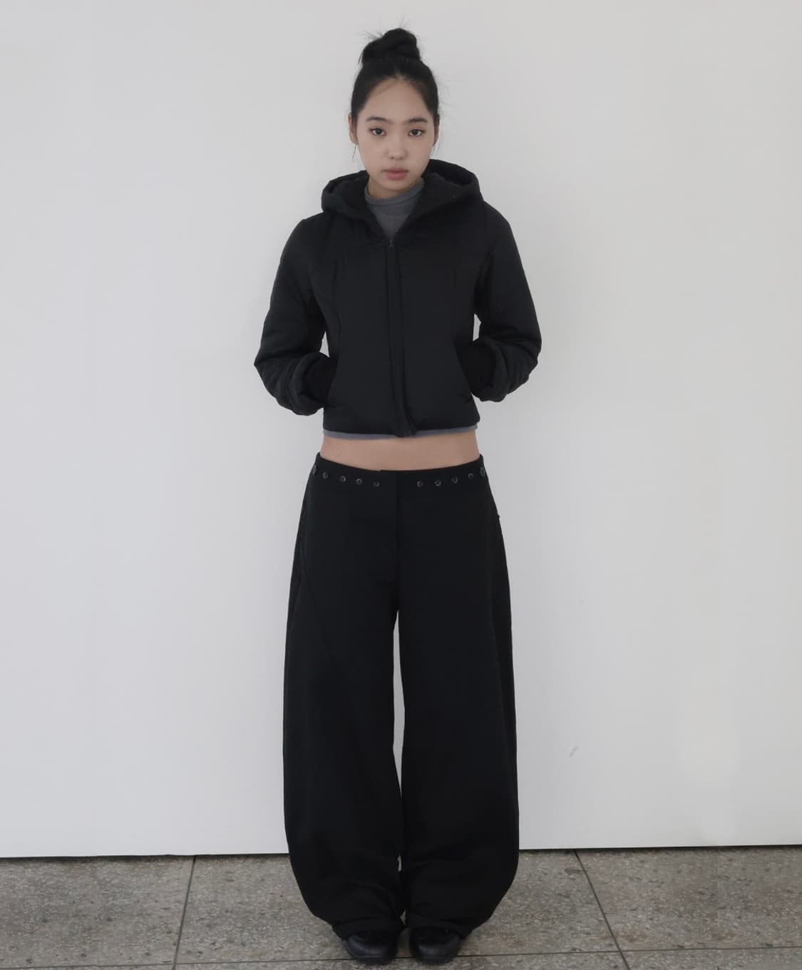 BUTTON LINE LOWRISE WIDE PANTS 상품이미지1